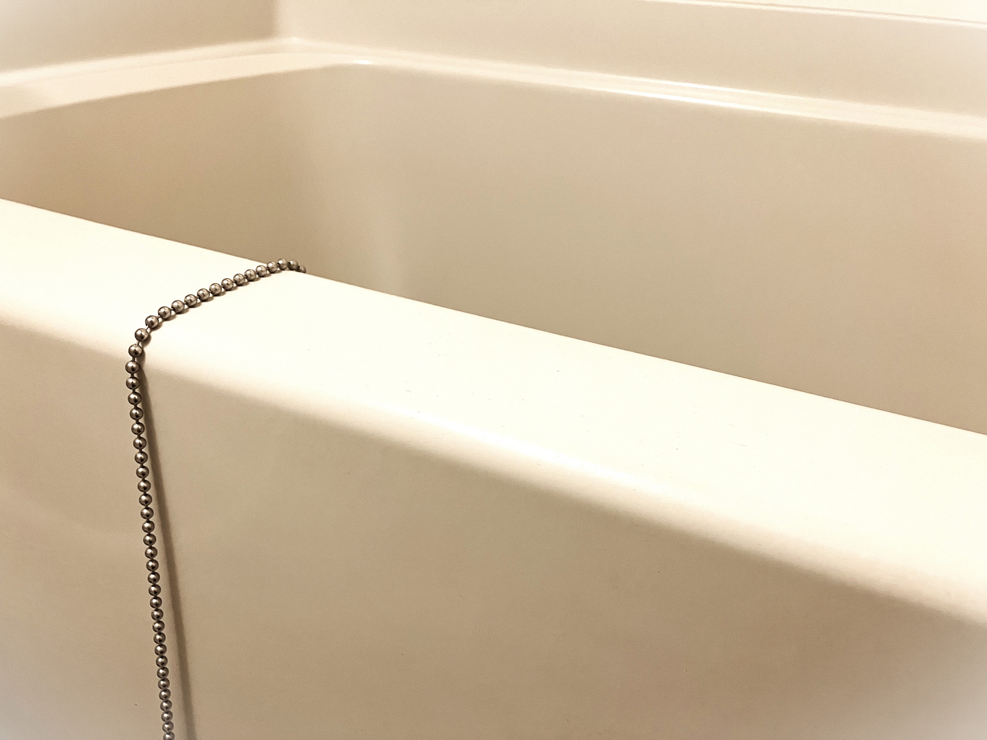 内装レスキュー郡山・大家さんお助け隊　バスタブ塗装イメージ画像