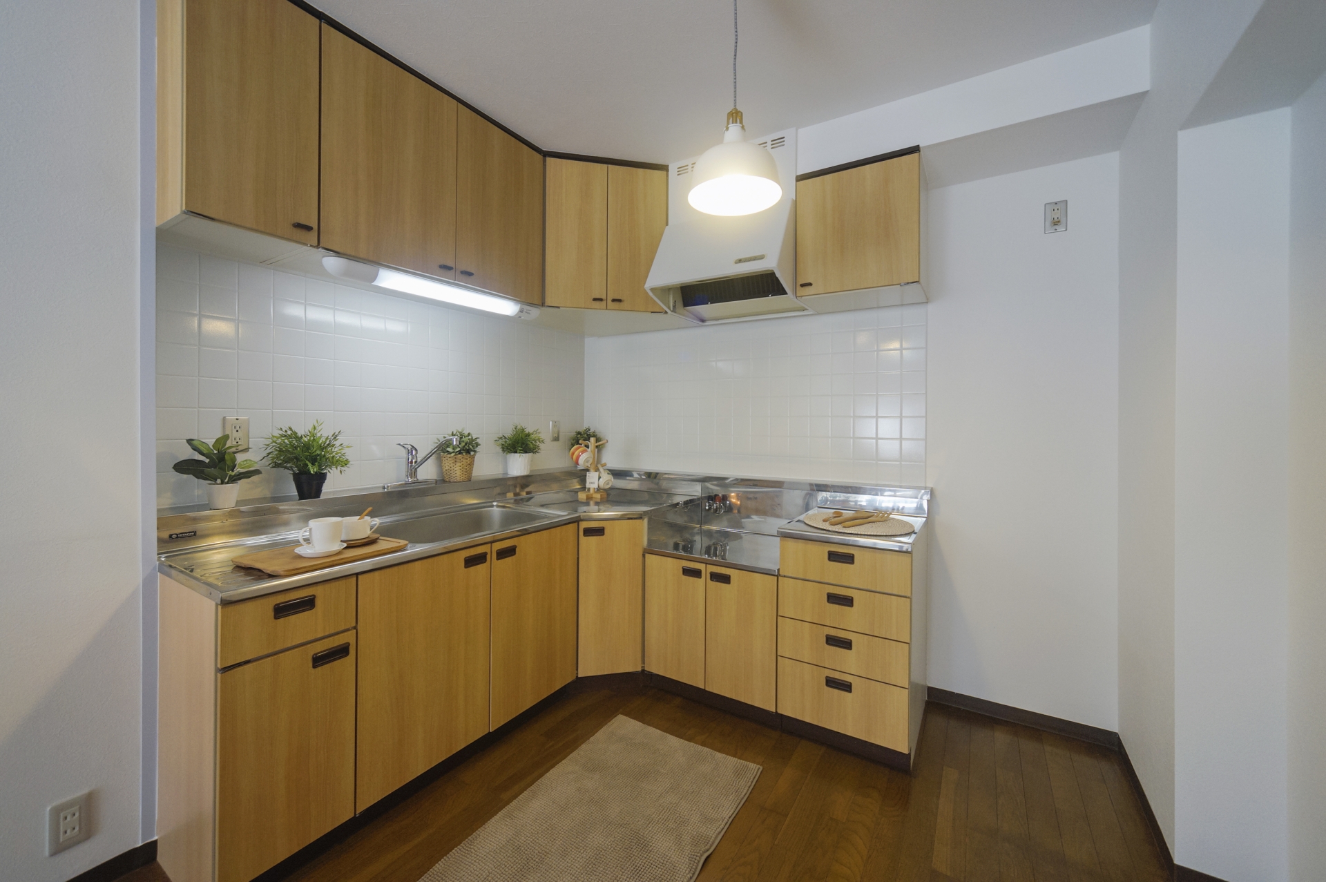 内装レスキュー・大家さんお助け隊　キッチン補修紹介イメージ画像